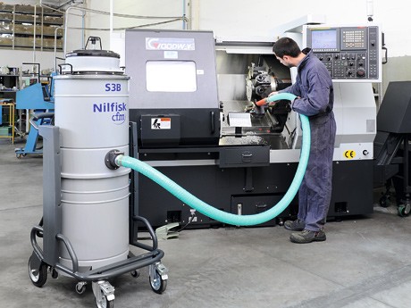 工業(yè)吸塵器